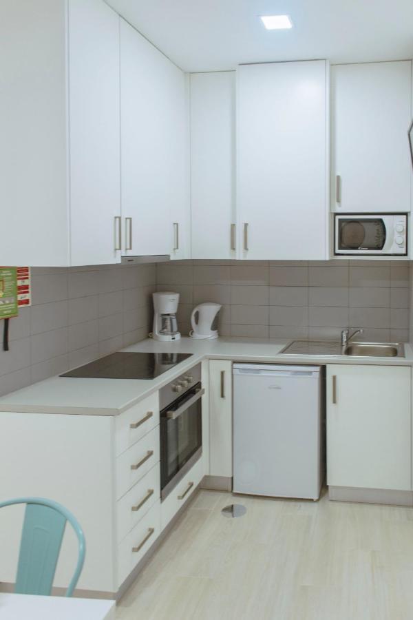 Living Coimbra Corpo De Deus Apartment Bagian luar foto